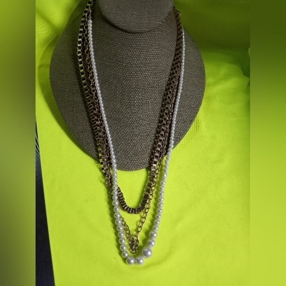 Goldtone j.crew chain faux pearl necklace